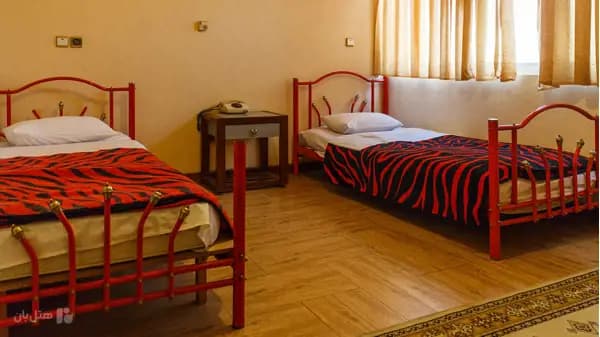 تصویر اتاق دو تخته تویین هتل کاوه اصفهان اتاق دو تخته تویین در هتل کاوه اصفهان