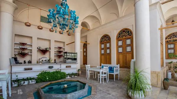 تصویر فضای داخلی اقامتگاه آریانا کاشان 3 فضای داخلی اقامتگاه سنتی آریانا کاشان 3