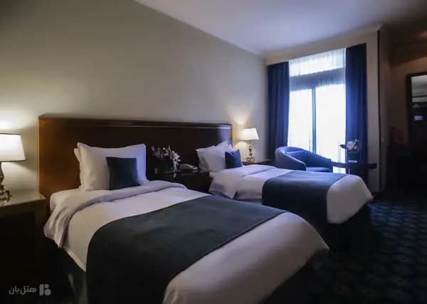 تصویر اتاق دو تخته تویین هتل پارسیان کوثر اصفهان اتاق دو تخته تویین هتل پارسیان کوثر اصفهان
