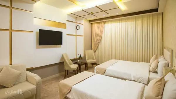 تصویر سوئیت چهار نفره افیشنسی هتل آزادی تبریز سوئیت چهار نفره افیشنسی هتل آزادی تبریز