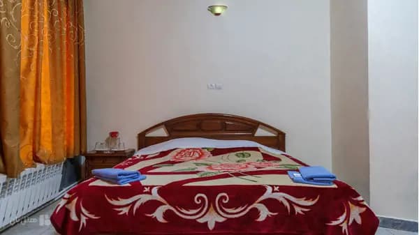 تصویر اتاق دوتخته دابل هتل مروارید تبریز اتاق دوتخته دابل در هتل مروارید تبریز