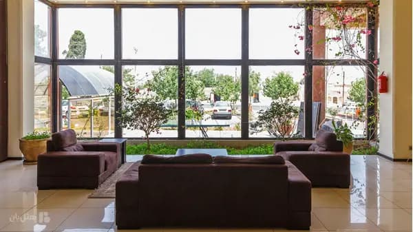 تصویر لابی هتل نگارستان کاشان لابی هتل نگارستان کاشان