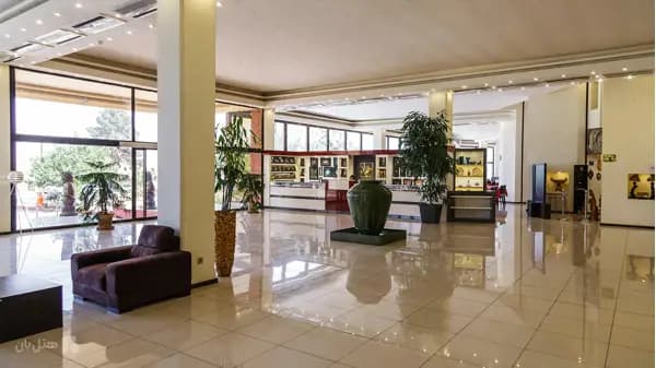 تصویر لابی هتل نگارستان کاشان لابی هتل نگارستان کاشان