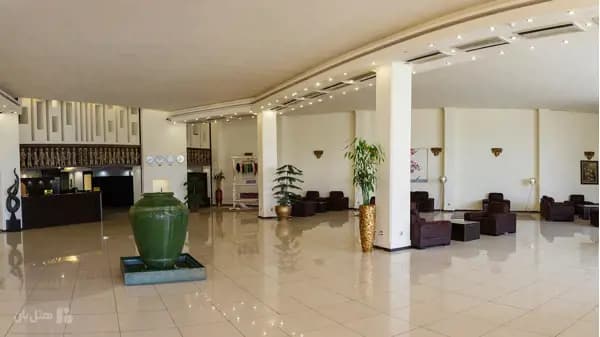 تصویر لابی هتل نگارستان کاشان لابی هتل نگارستان کاشان