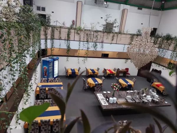 تصویر فضای داخلی هتل ورزش تهران فضای داخلی در هتل ورزش تهران