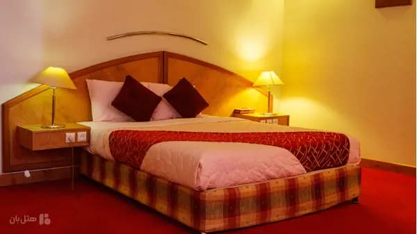 تصویر اتاق دو تخته دابل هتل پارس شیراز اتاق دو تخته دابل در هتل پارس شیراز