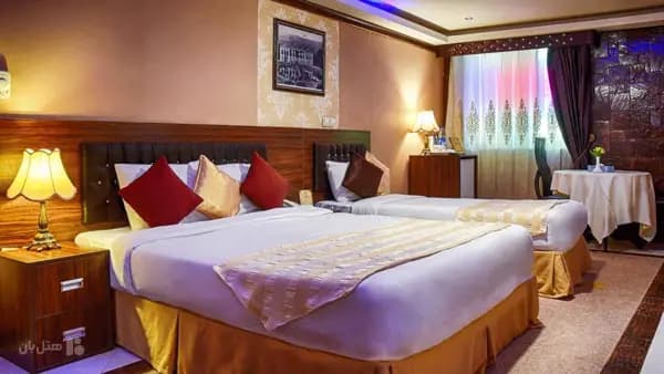 تصویر اتاق سه تخته هتل کریم خان شیراز اتاق سه تخته هتل کریم خان شیراز