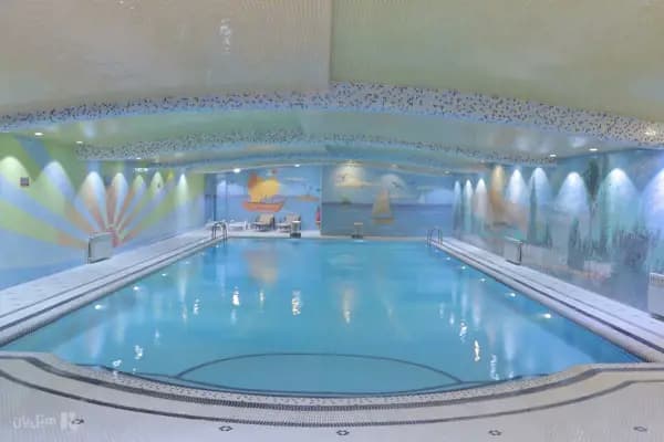 تصویر مجموعه آبی هتل بزرگ فردوسی تهران مجموعه آبی در هتل بزرگ فردوسی تهران