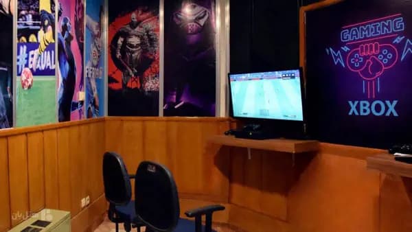 تصویر اتاق بازی های کامپیوتری هتل پردیسان مشهد اتاق بازی های کامپیوتری هتل پردیسان مشهد