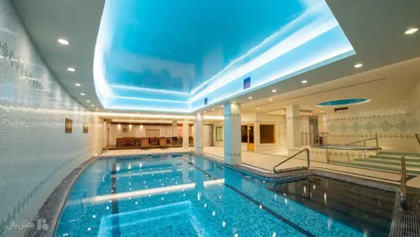 تصویر استخر هتل زندیه شیراز استخر هتل زندیه شیراز