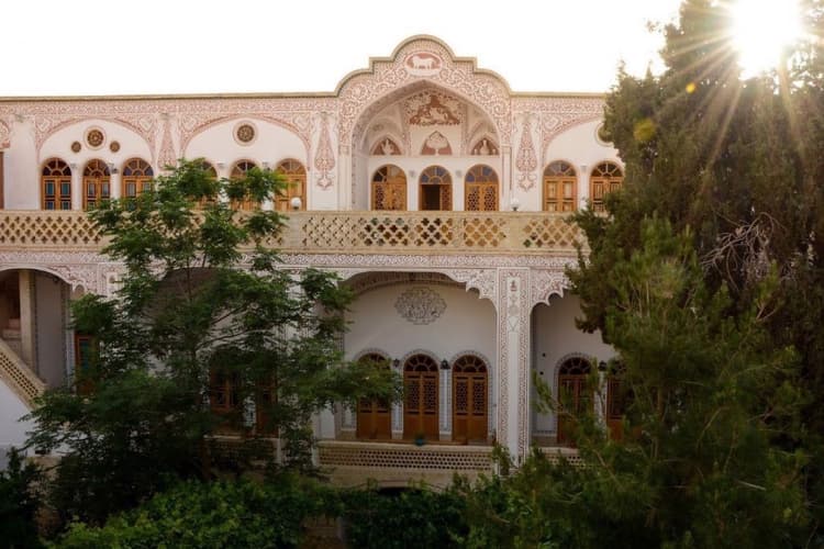 هتل سنتی خادمی کاشان هتل سنتی خادمی کاشان